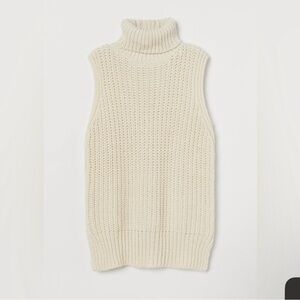 H&M Cream Chunky Knit Turtleneck Sweater Vest Sleeveless Cozy Layering Piece SzS